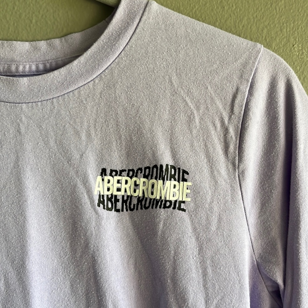 Long sleeve graphic tee
